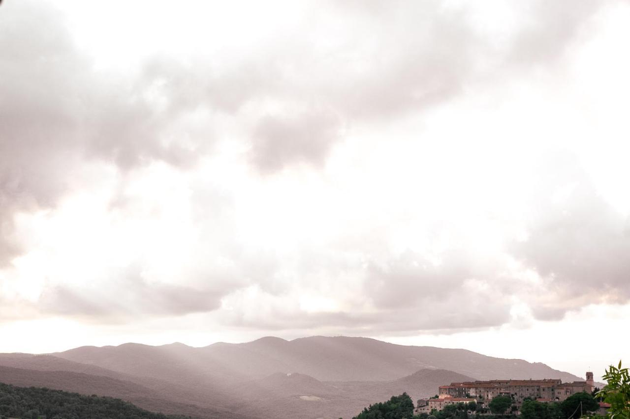 Buongiorno Maestra Di Monteverdi Marittimo, Borgo Di Canneto Canneto  Exteriör bild